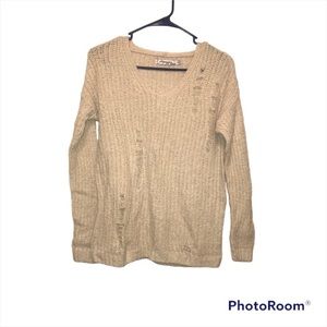 ARPEGGIA beige distressed sweater